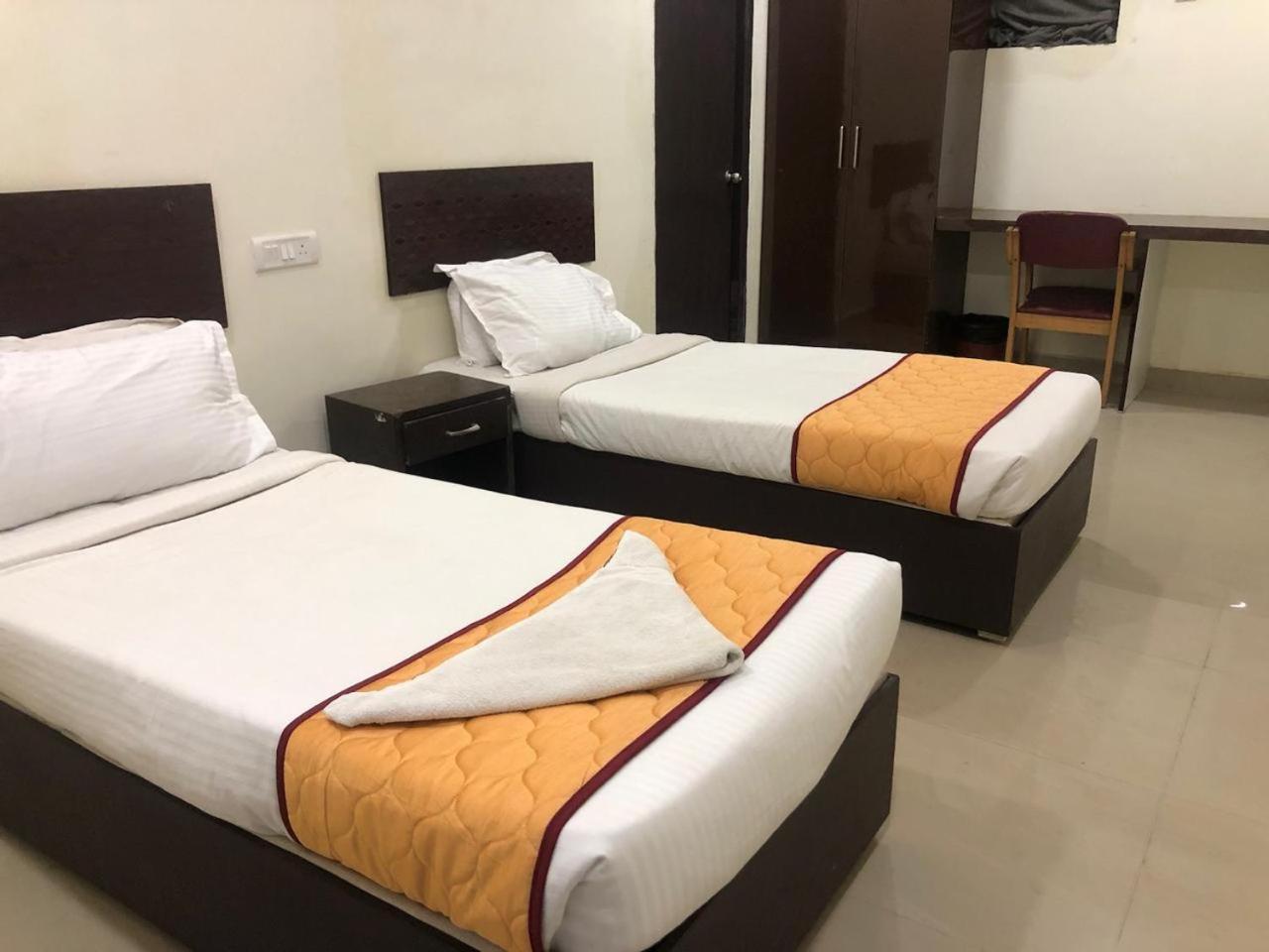 Sai Lakshmi Pavanam Chennai Exterior photo